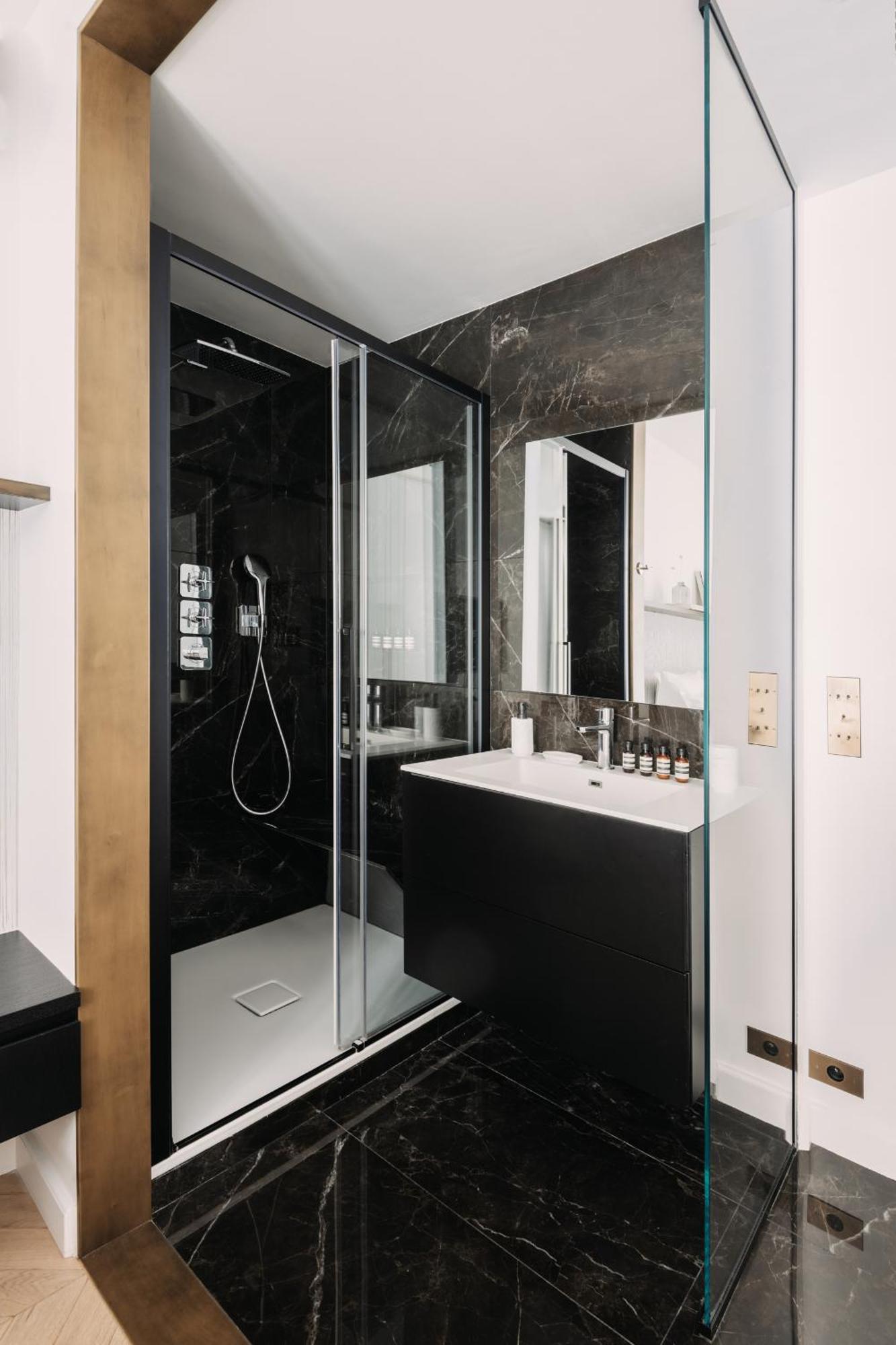 Highstay - Luxury Serviced Apartments - Place Vendome Париж Екстериор снимка